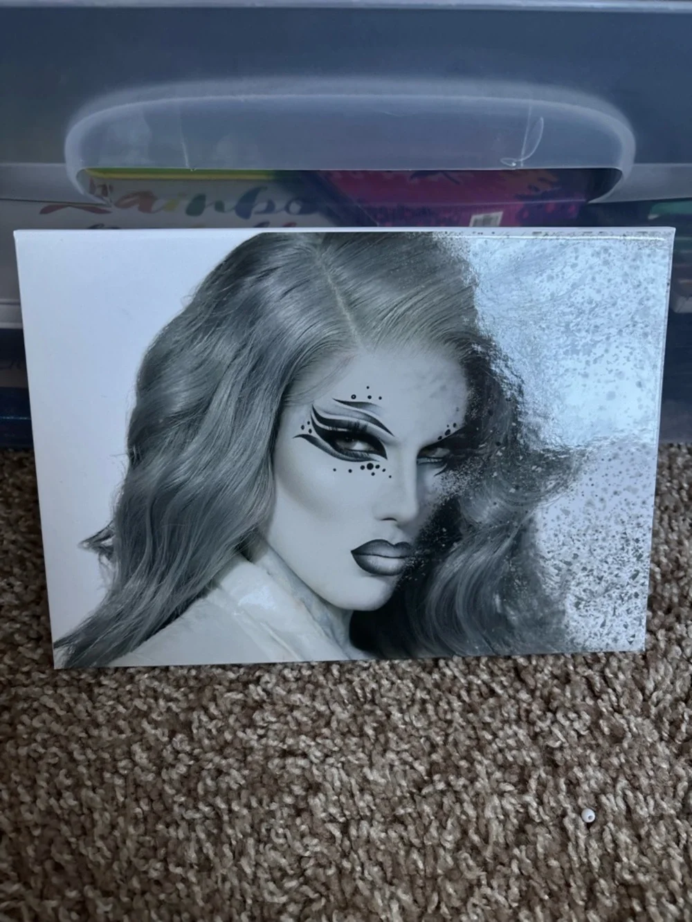 CREMATED Makeup Palette - White Marble Packaging - Picture 2 of 4
